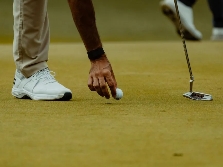 Putting Distance Control: Train Start Speed